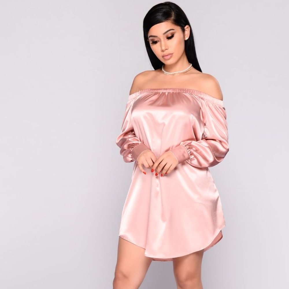 FASHION NOVA PINK SATIN DRESS